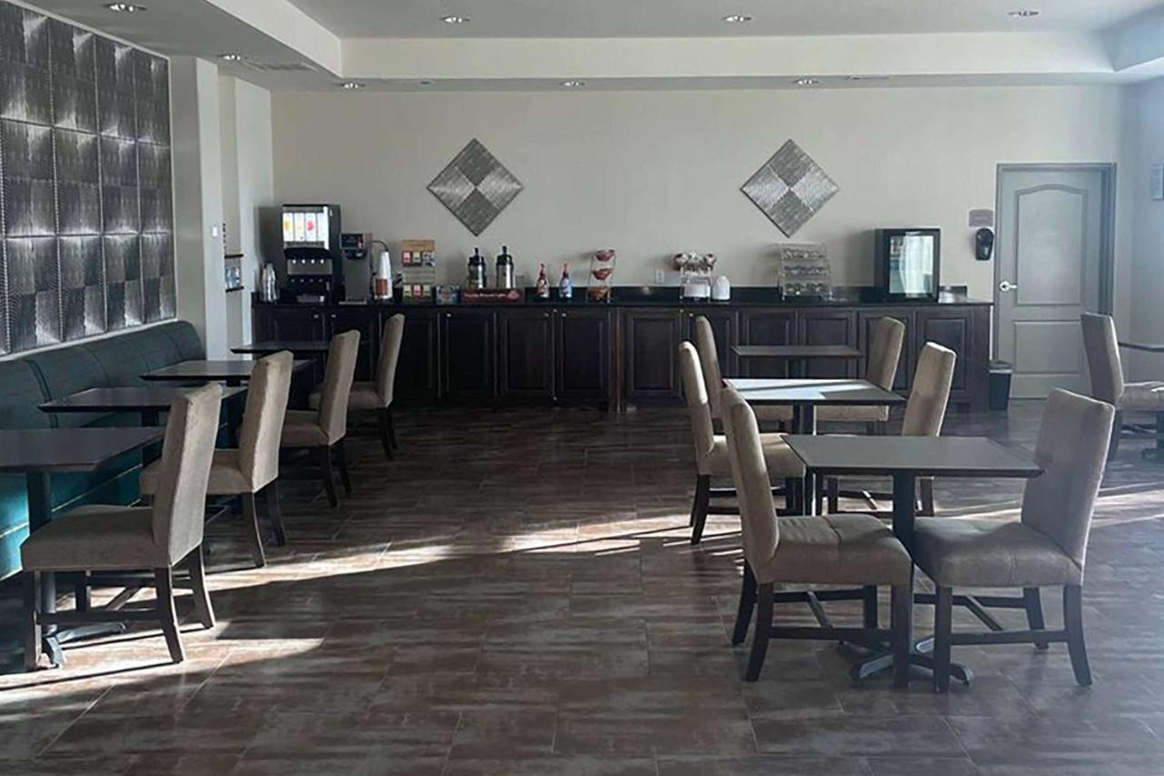 Hotel Baymont By Wyndham Andrews Tx Extérieur photo